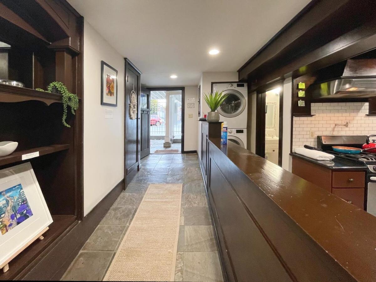 Artist'S Apartment In The Heart Of The City Sacramento Exterior foto